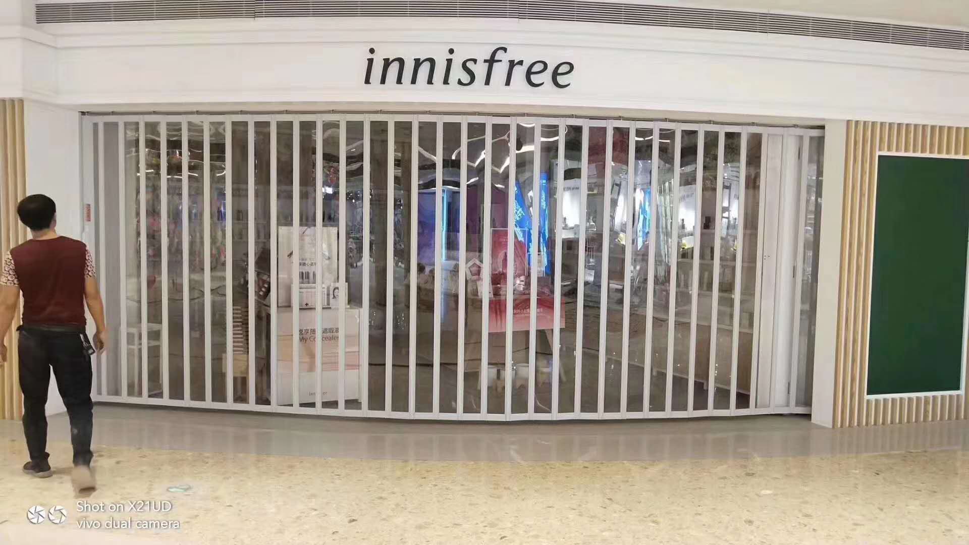 生活中濟南卷簾門是如何體現的作用？