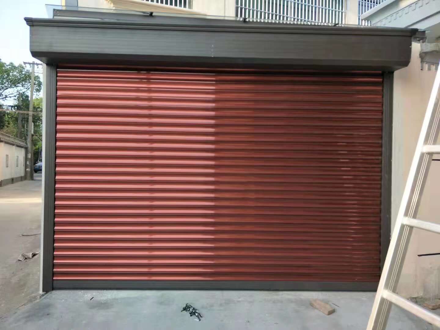 濟南卷簾門噪聲產生的原因是什么？